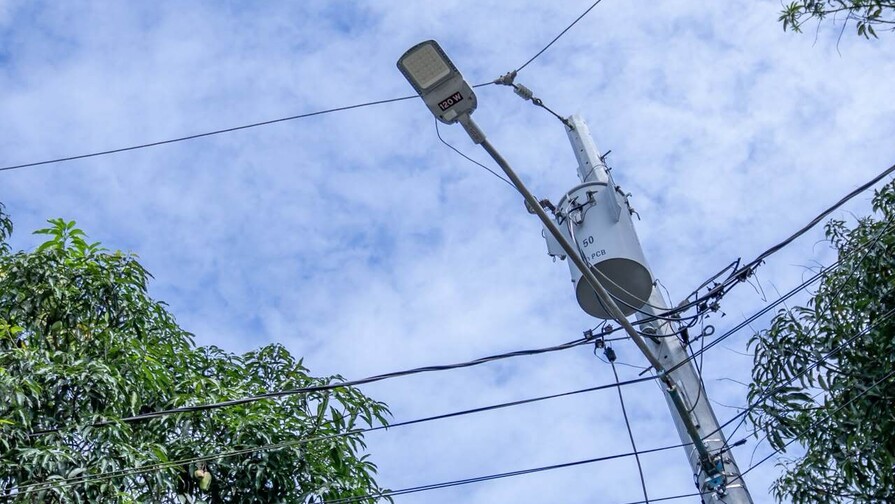 Energía y Minas entrega proyecto de electrificación rural en Monte Plata Energía y Minas entrega proyecto de electrificación rural en Monte Plata