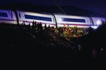 Miles de personas dedican minuto de silencio en España a víctimas del accidente de tren Miles de personas dedican minuto de silencio en España a víctimas del accidente de tren