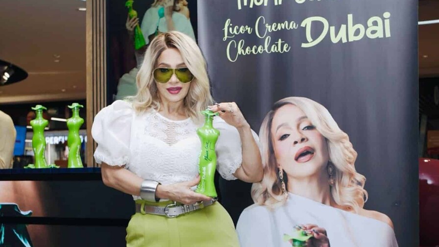 Miriam Cruz presenta su licor Morir Soñando con sabor a chocolate y pistacho