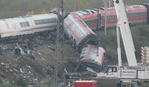 Pedro Sánchez reclama el esclarecimiento de las causas del accidente ferroviario en España
