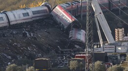 Suben a 69 los muertos en accidente y Sánchez promete aclarar hasta el último detalle