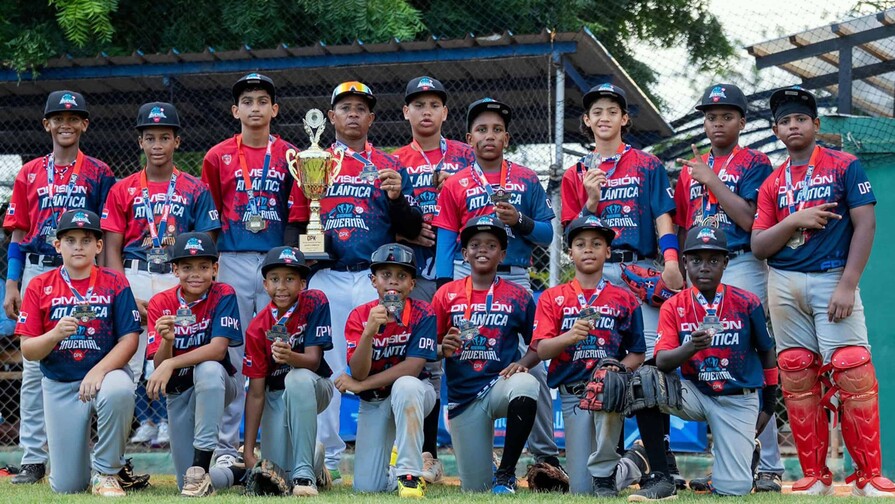 División Atlántica y Team Pichulo conquistan títulos en torneo de La Javilla