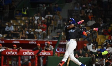 Kevin Alcántara empuja tres, Licey regresa y derrota a los Toros
