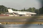 Vuelo de huida de Bolsonaro fue pagado por un intermediario desde EE. UU., dice dueño del avión Vuelo de huida de Bolsonaro fue pagado por un intermediario desde EE. UU., dice dueño del avión