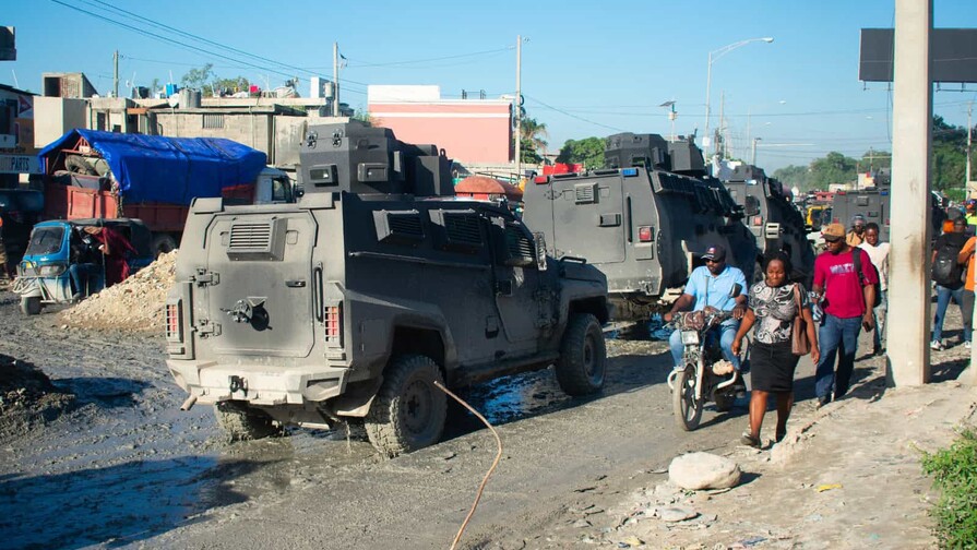 De cuatro técnicos desaparecidos a cientos de soldados: así escaló la operación salvadoreña en Haití De cuatro técnicos desaparecidos a cientos de soldados: así escaló la operación salvadoreña en Haití