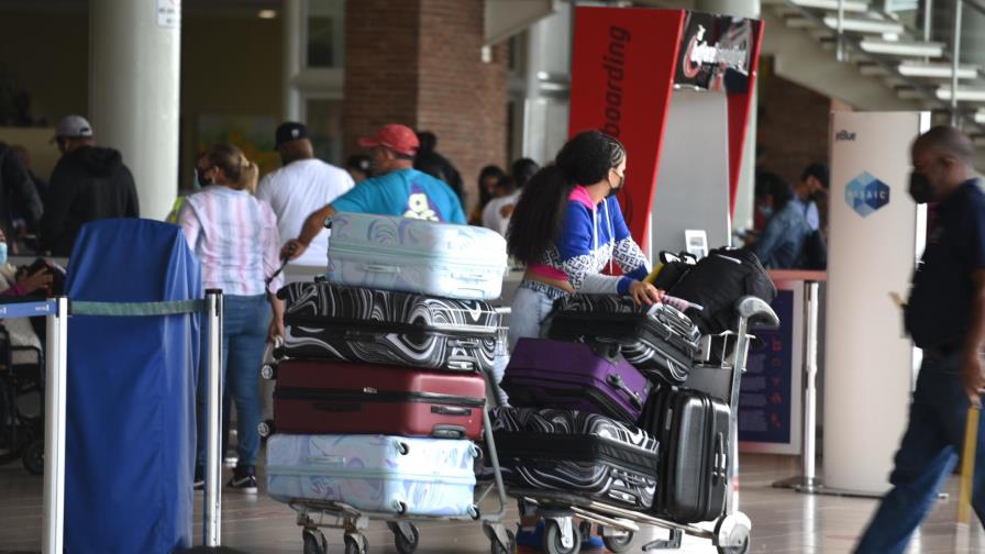 ¿Piensas visitar RD durante las navidades? Así están los precios de los vuelos