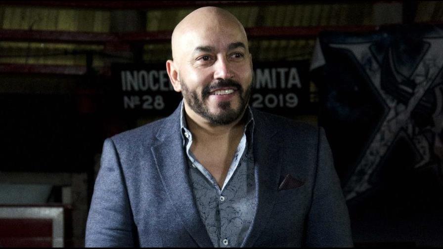 Lupillo Rivera disfruta de República Dominicana junto a su nueva pareja, Taina Pimentel