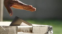 Dominicanos se alejan de los partidos, no necesariamente de las urnas